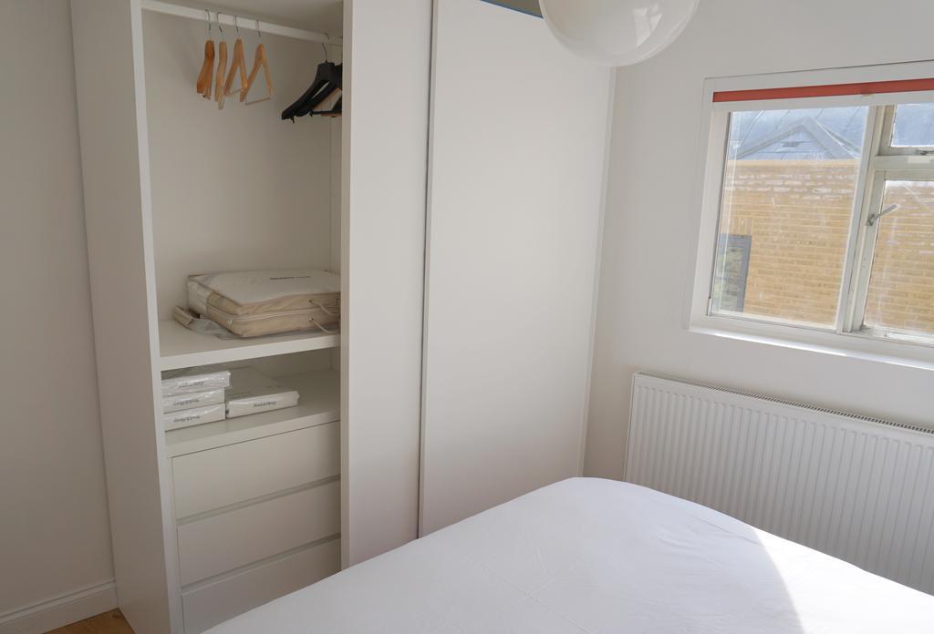 Landor Road London Apartment Экстерьер фото